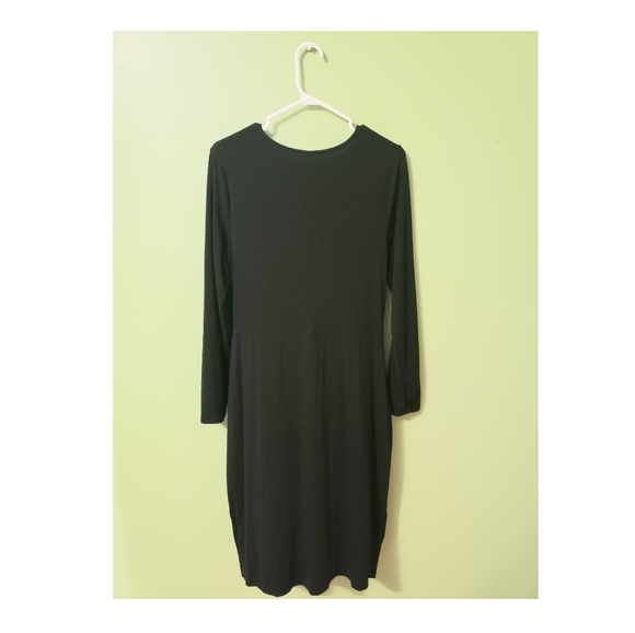 Old Navy Twist Front Dress - Picture 2 of 5